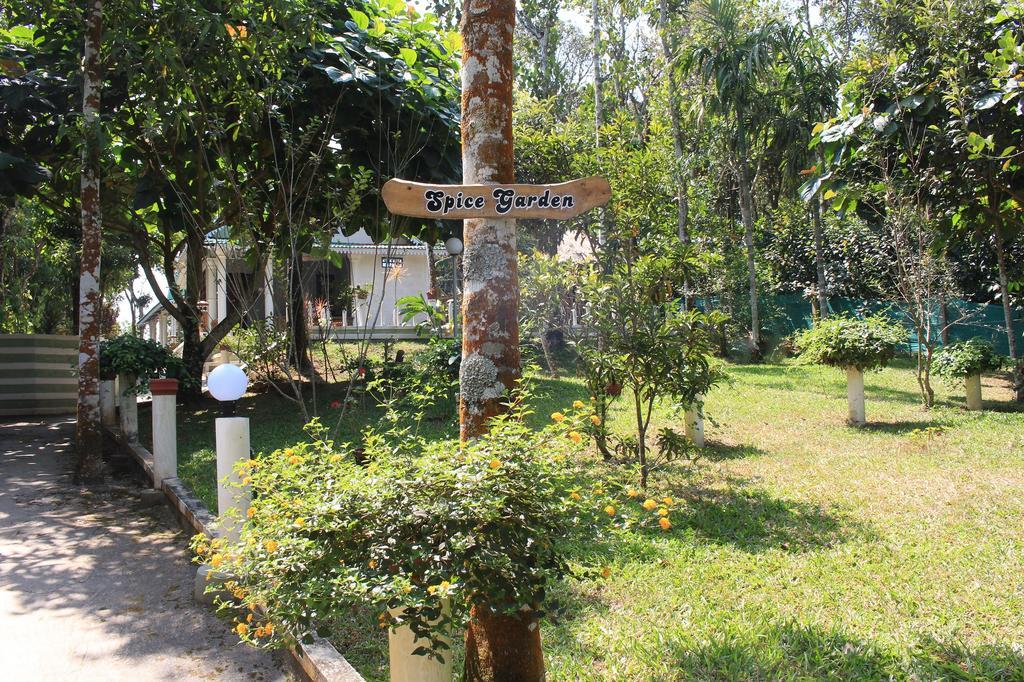 Green Ark Resorts Thekkady Exterior foto
